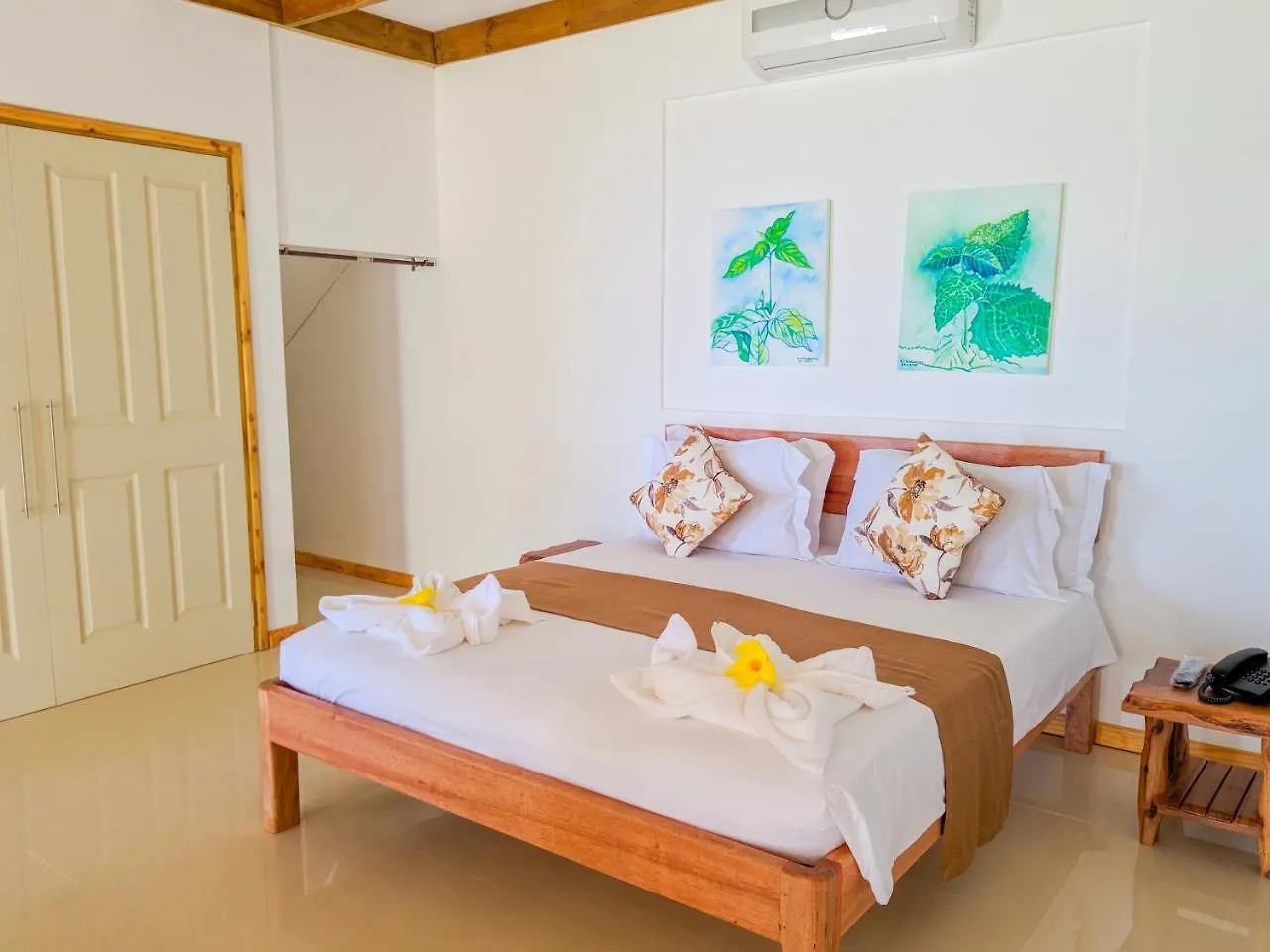 East View Self Catering Villa Au Cap Seychelles