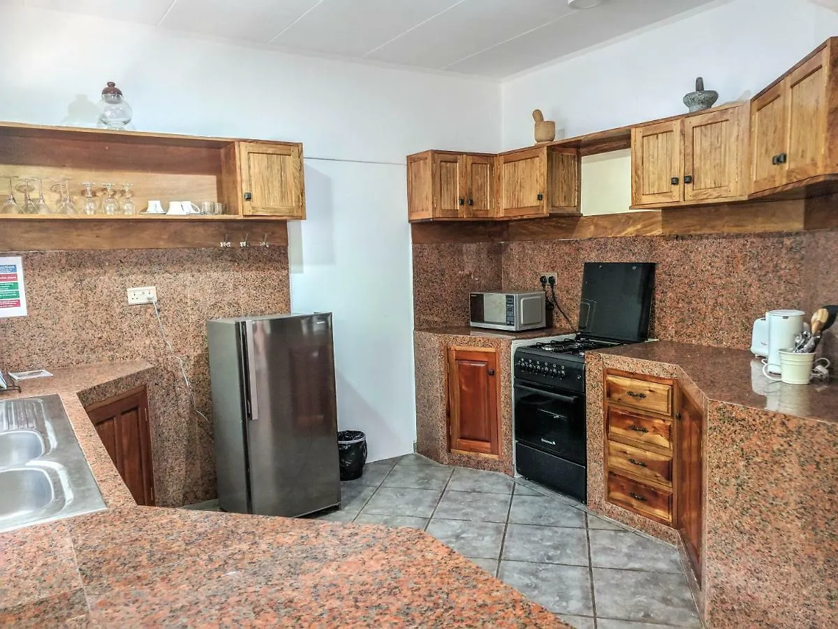 East View Self Catering Villa Au Cap Holiday home