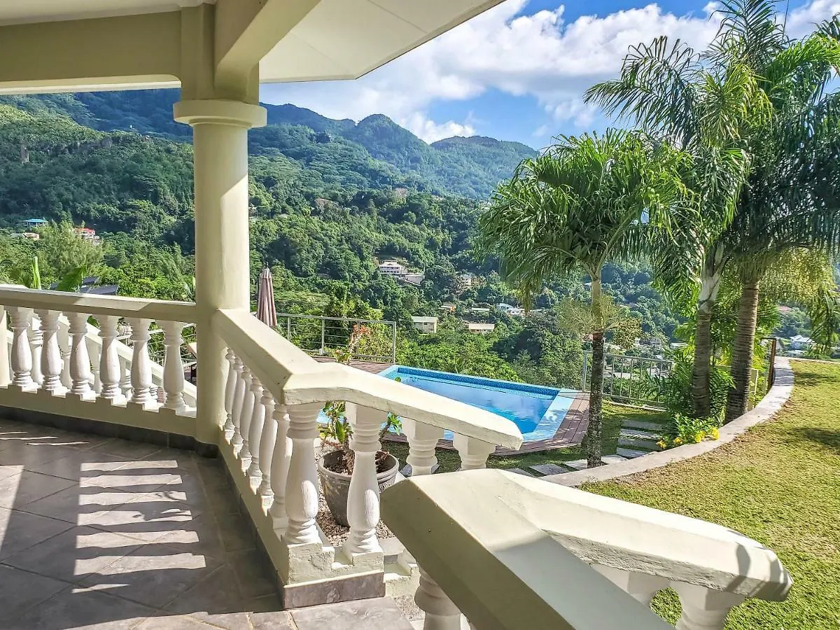East View Self Catering Villa Au Cap Holiday home
